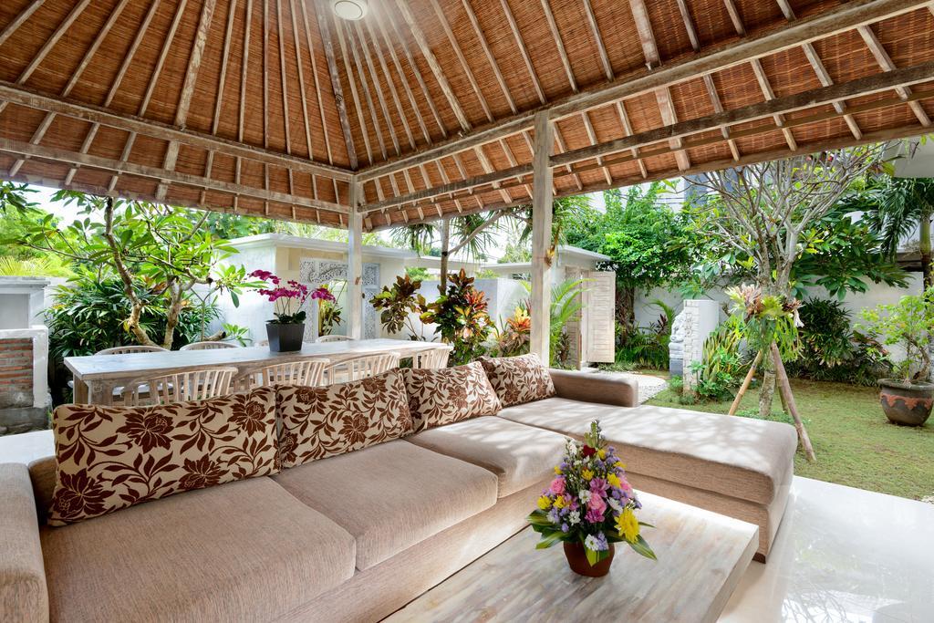 Adinda Balangan Beach Villa Jimbaran Exteriör bild