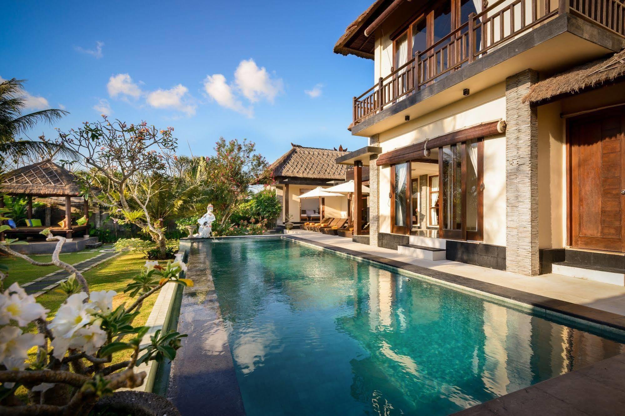 Adinda Balangan Beach Villa Jimbaran Exteriör bild